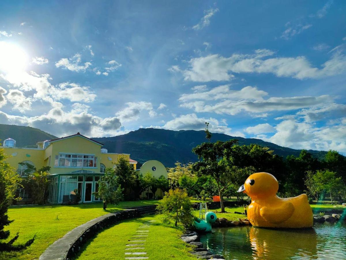 Bed and Breakfast 依比鴨鴨水岸會館 Ducking House Ruisui Exterior foto